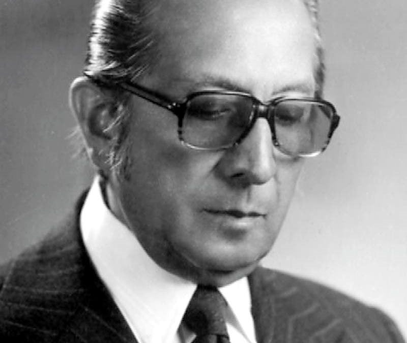 Homenaje al eximio maestro y escritor Gustavo Alfredo Jácome